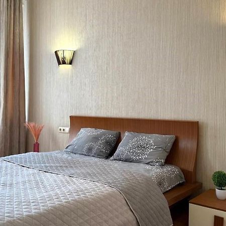 Mironositskaya 75 Lejlighed Kharkiv Eksteriør billede