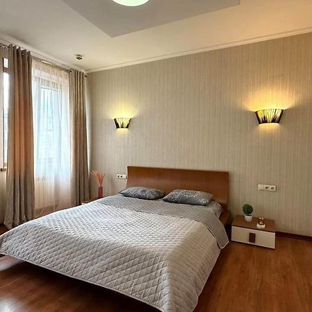 Mironositskaya 75 Lejlighed Kharkiv Eksteriør billede